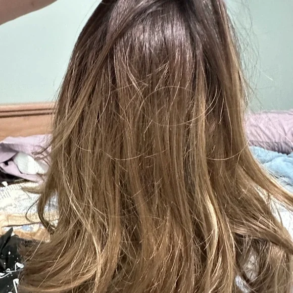 Nel’s Wigs Bronde wig (blonde/brown) - Picture 4 of 7